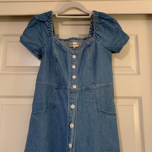 Madewell Dresses & Skirts - Madewell Denim Sweetheart Mini Dress